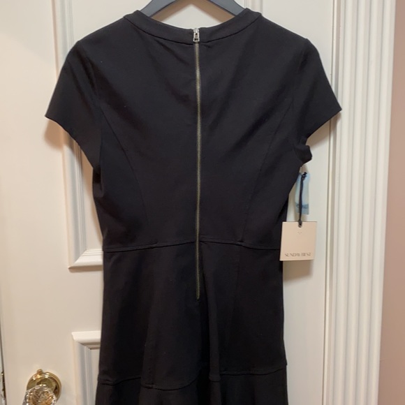 NWT Aritzia Sunday best black dress - Picture 4 of 5